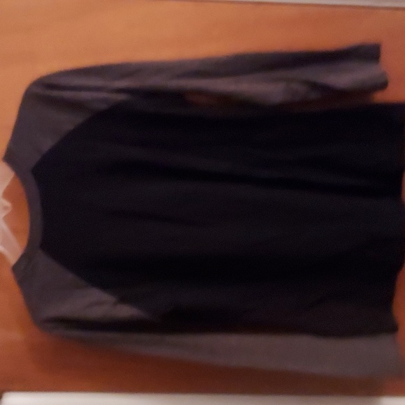 Boys Jurassic Park Shirt Size M - Picture 3 of 4